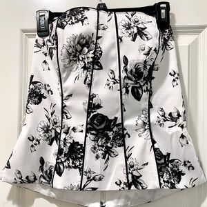 White House Black Market Corset